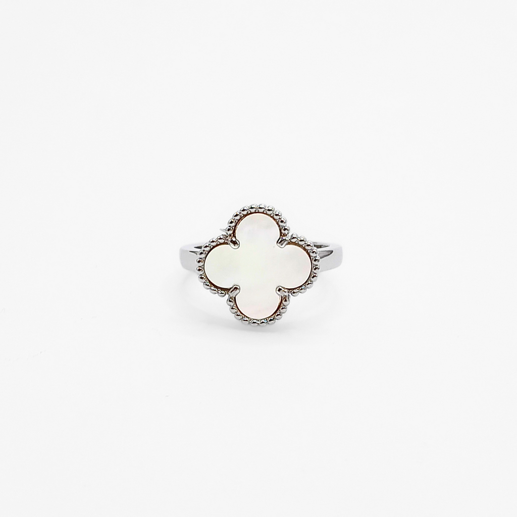 Clover Era Pearl Ring