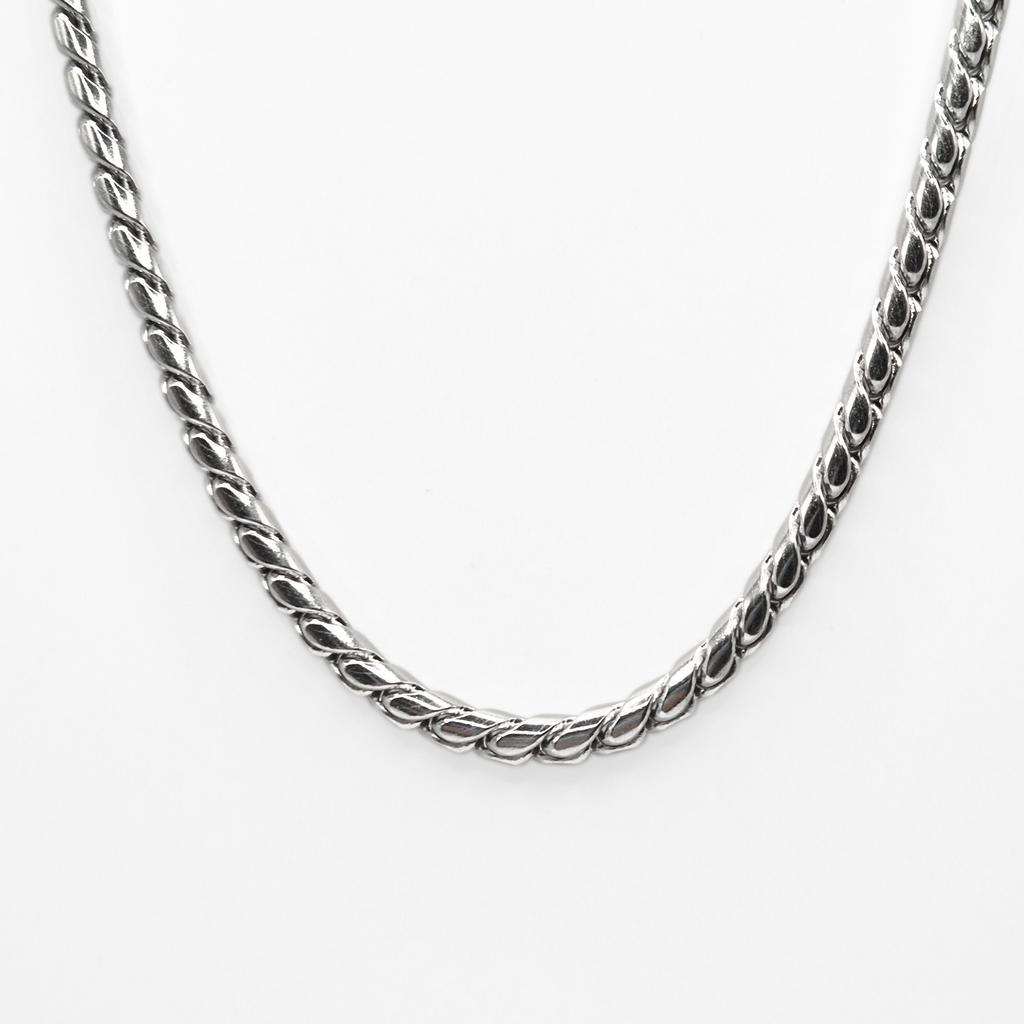 Surfer Chain Necklace